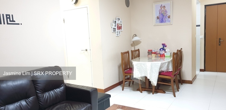 Yishun Avenue 11 thumbnail photo
